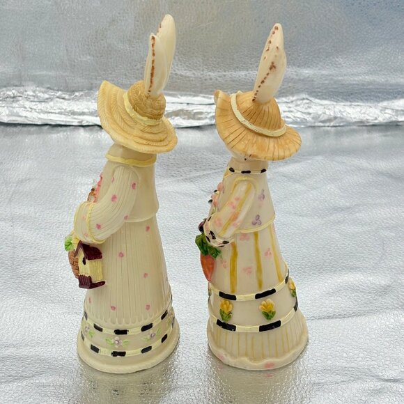 Vintage Bunny‎ Figurines Dresses Baskets Flowers Hats set of 2 Easter Gardening - Picture 4 of 14